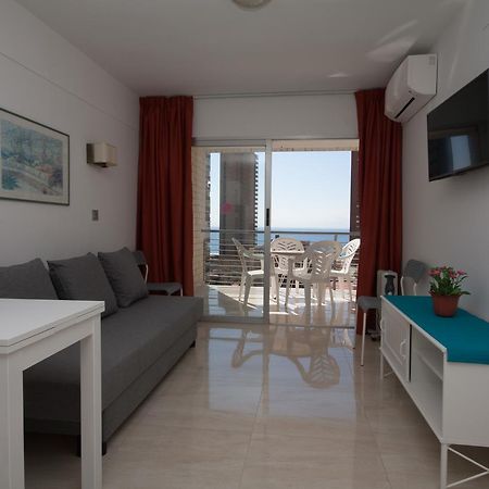 Apartamentos Niza Benidorm Kültér fotó