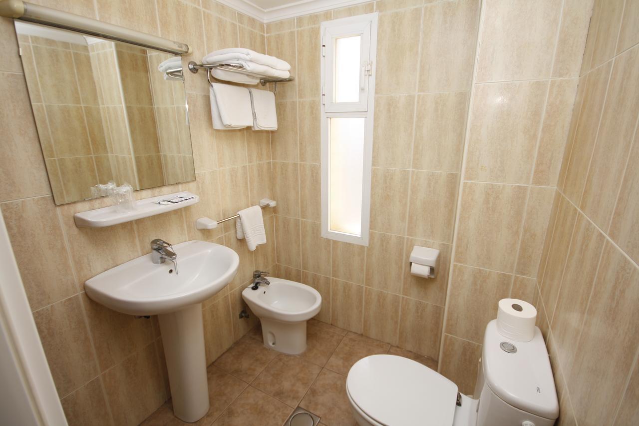 Apartamentos Niza Benidorm Szoba fotó