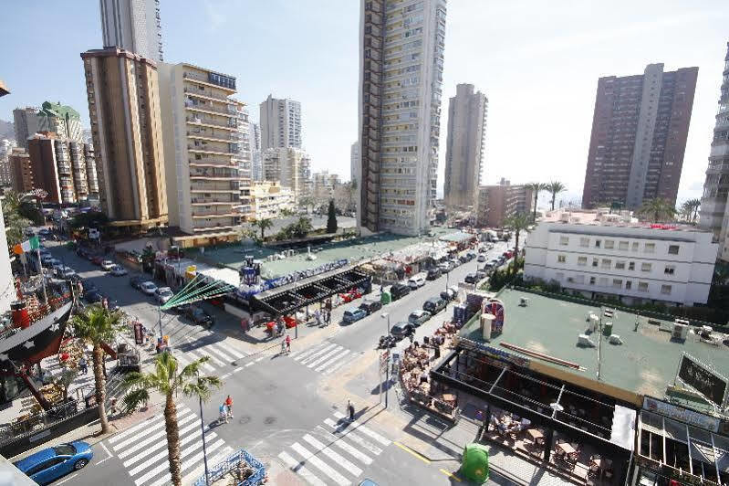 Apartamentos Niza Benidorm Kültér fotó